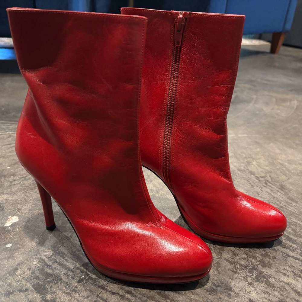 Stuart Weitzman Red Glossy Heeled Boots